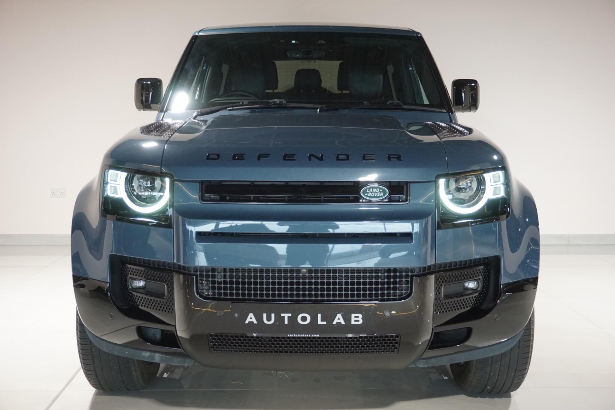 Land Rover Defender 90 3.0 D250 MHEV X-Dynamic HSE SUV 3dr Diesel Auto 4WD Euro 6 (s/s) (250 ps)